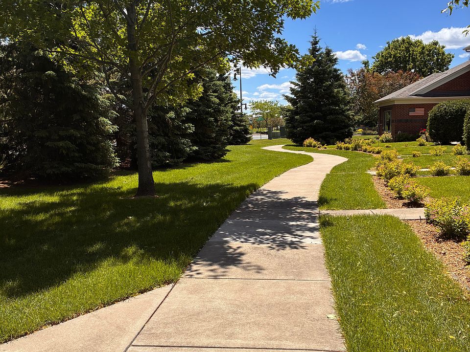 1st image of 12413 Flanders Ct NE Unit F