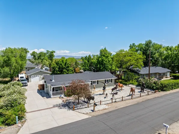 1406 Topaz Ln, Gardnerville, NV 89460