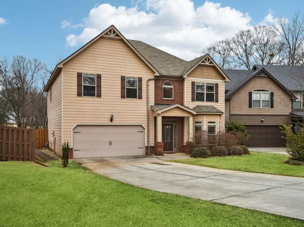 141 River Valley Ln, Greenville, SC 29605