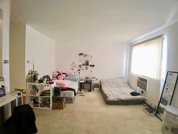 4th image of 5306 N Cumberland Ave APT 205