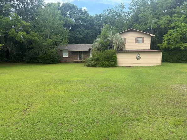 867 N County Road 9, Hartford, AL 36344