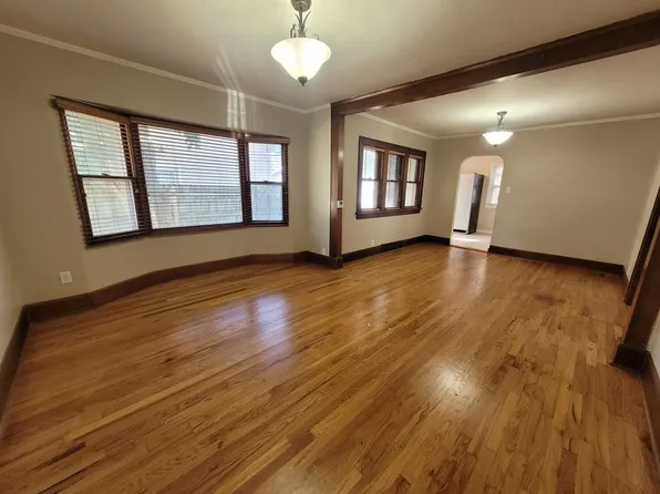 3024 Cornell St, Des Moines, IA 50313