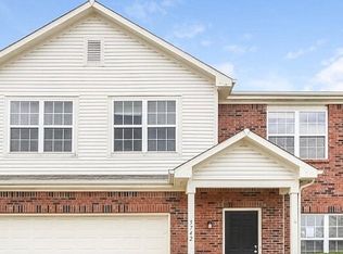 5747 Twin Rivers Ln, Indianapolis, IN 46239