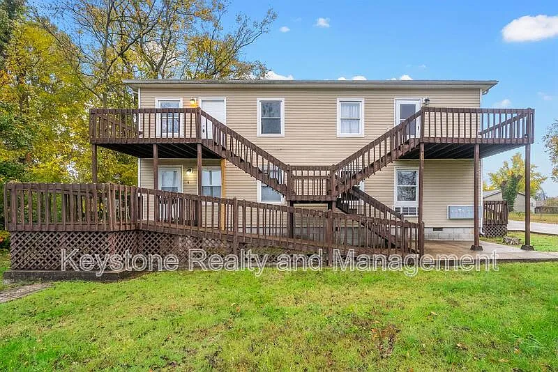 1525 Ferrell St #6