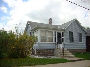 805 E 2nd St, Winona, MN 55987