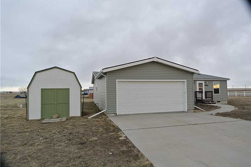 2nd image of 9816 Amidon Rd