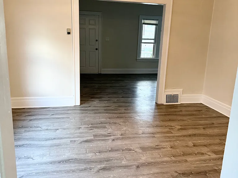1591 Bunts Rd — Photo 9