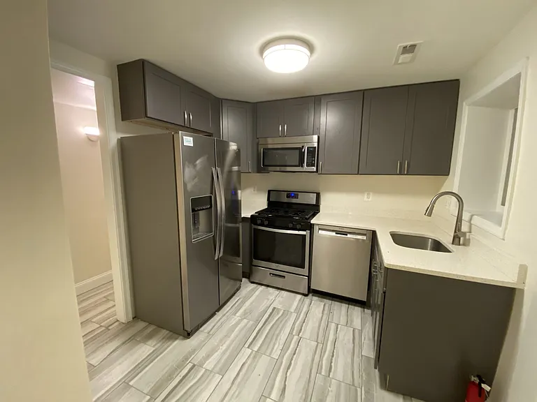 2800 Wisconsin Ave NW #409 — Photo 20