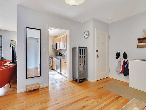 125 Beacon Hill Drive