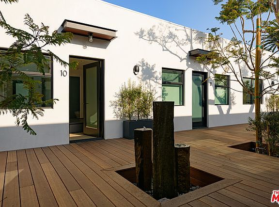 5th image of 1325 Cabrillo Ave APT 9