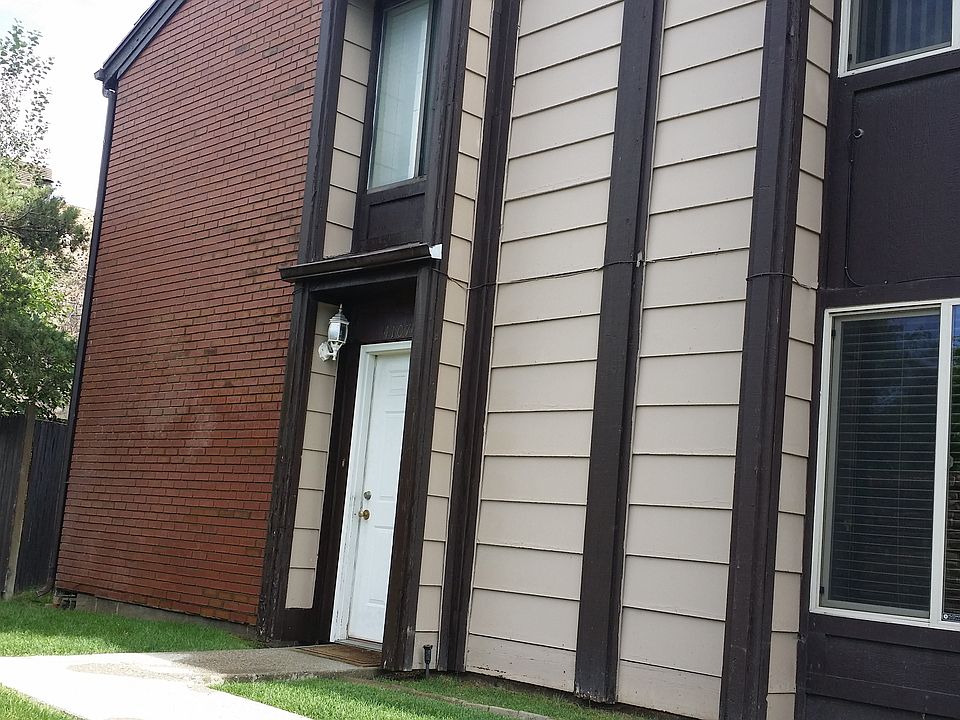 1st image of 4107 S Greyhackle Ln