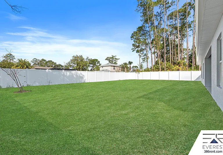 67 Brewster Ln — Photo 33