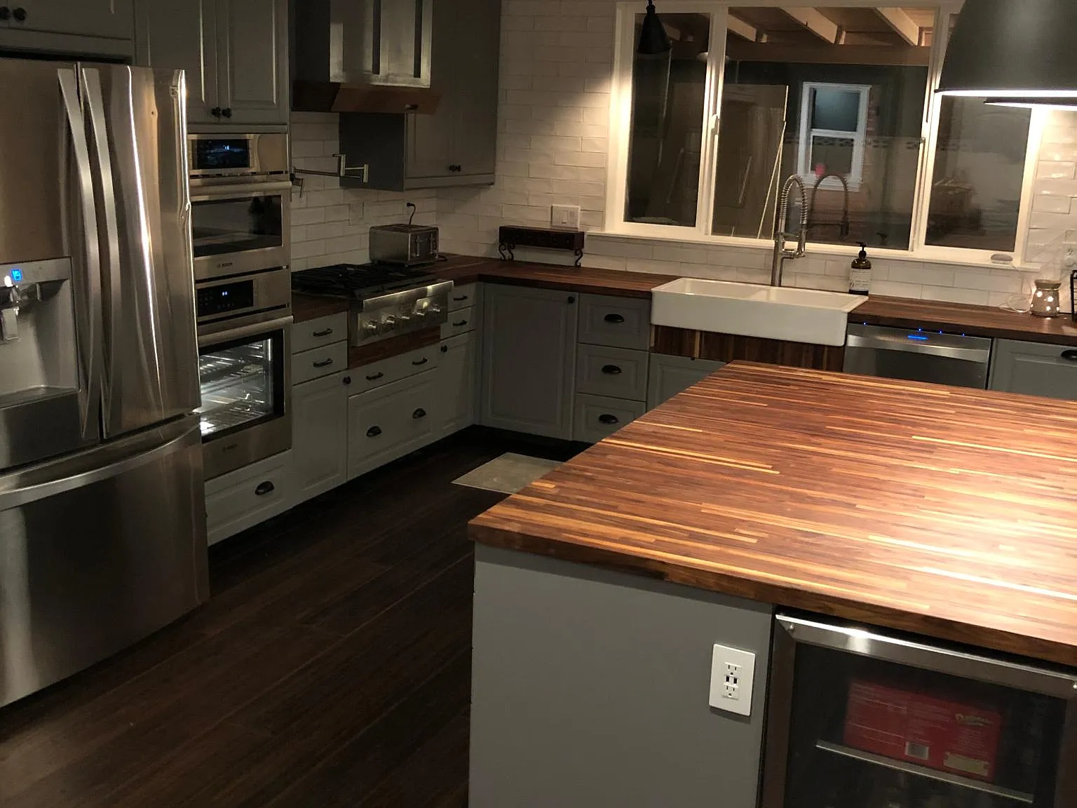 3 bed, 2324 sqft, $3,500 — Photo 2