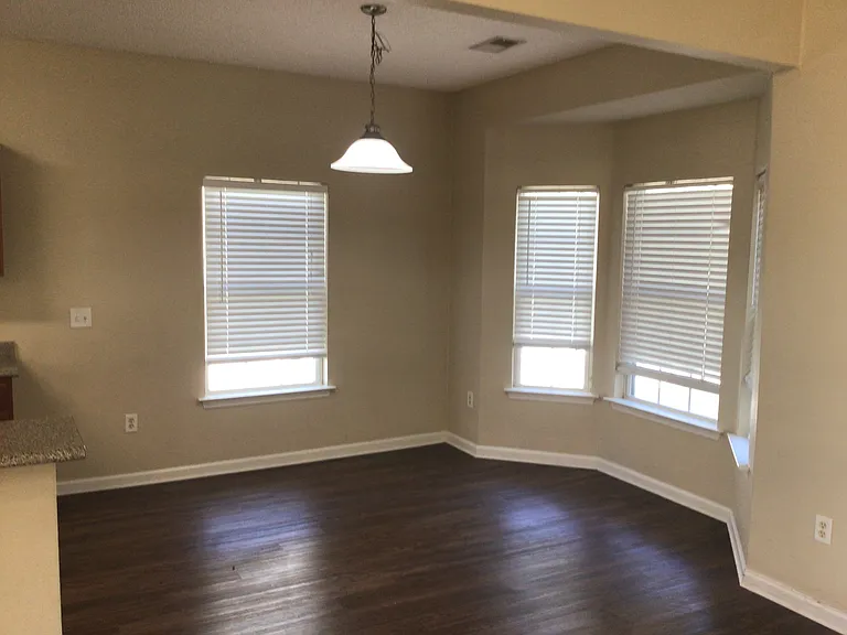 121 Caribbean Village Dr — Photo 5