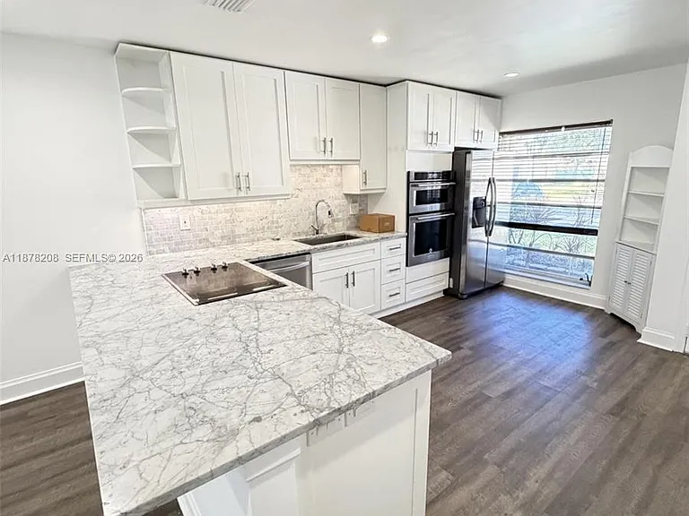 20927 Sedgewick Dr #20927 — Photo 8