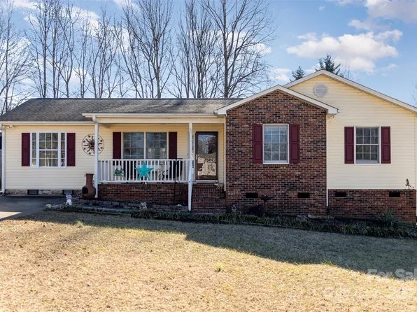 410 E Louisiana Ave #2, Bessemer City, NC 28016