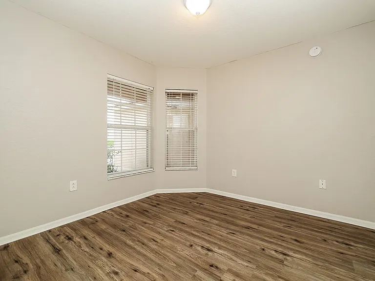2937 Coach Lamp Rd — Photo 14