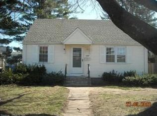 129 Brookfield St, Manchester, CT 06040