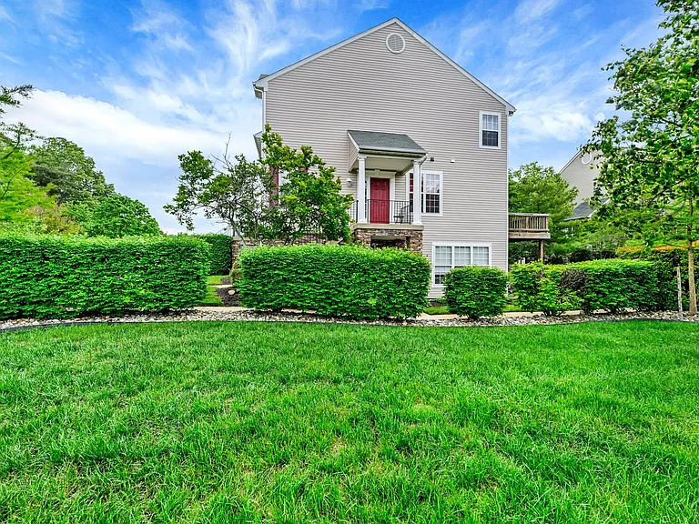 8603 Willow Leaf Ct — Photo 2