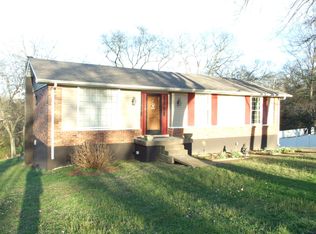 202 Gates Dr, Hendersonville, TN 37075