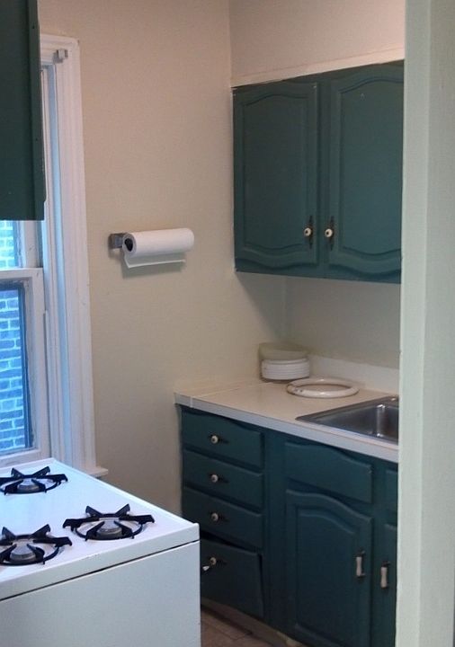 1st image of 1201 W 8th St APT 2