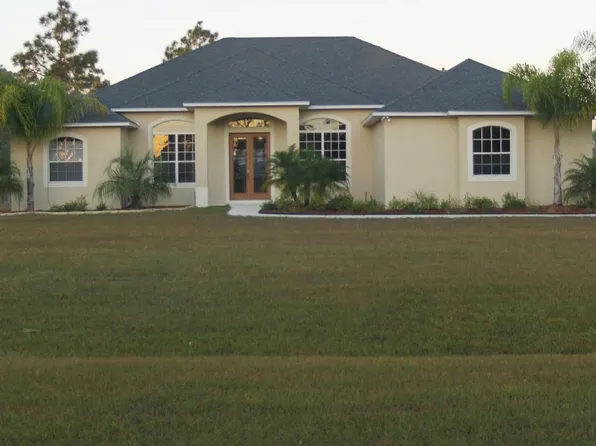 2247 Warner Dr, Chuluota, FL 32766