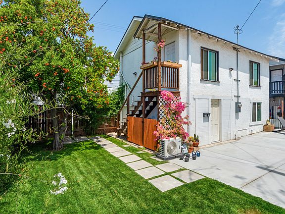 2nd image of 319 1/2 W Colton Ave #92374