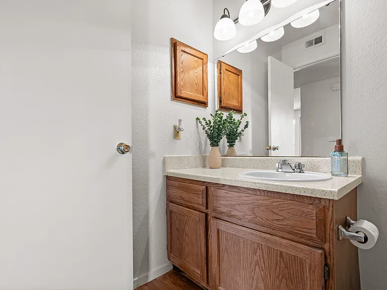 11701 W 105th St — Photo 35