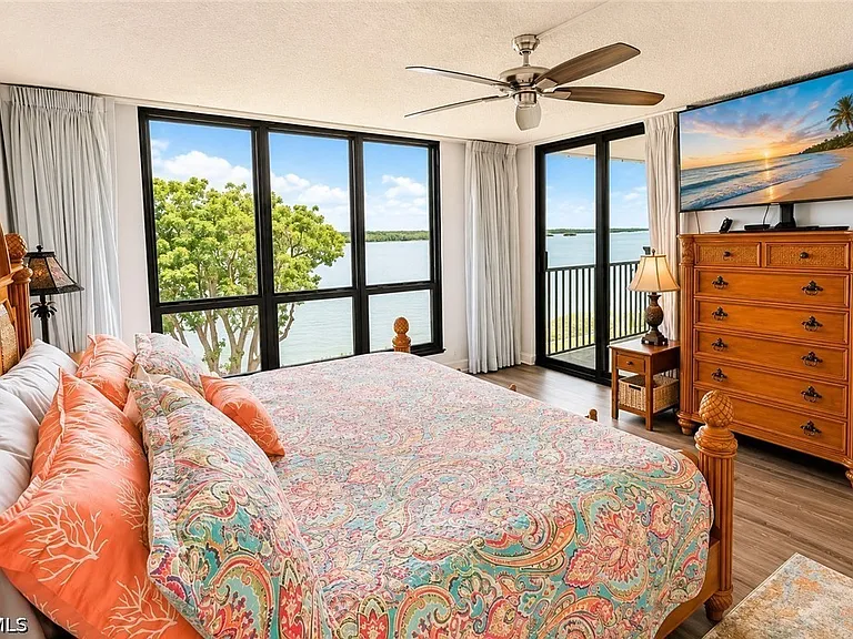 4203 Bay Beach Ln #3E — Photo 11