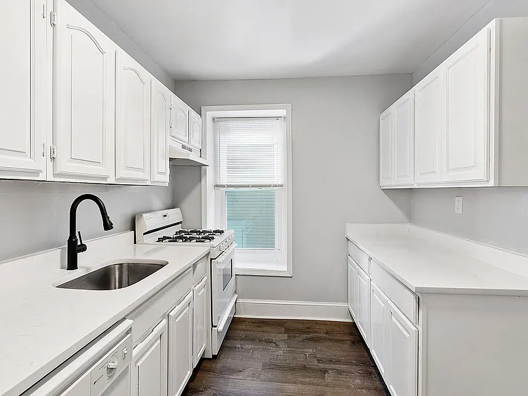 4215 Boone St #2 — Photo 5