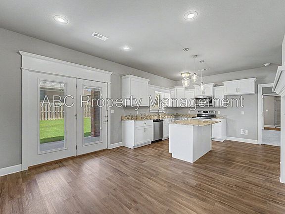3rd image of 381 Captain Hopkins St
