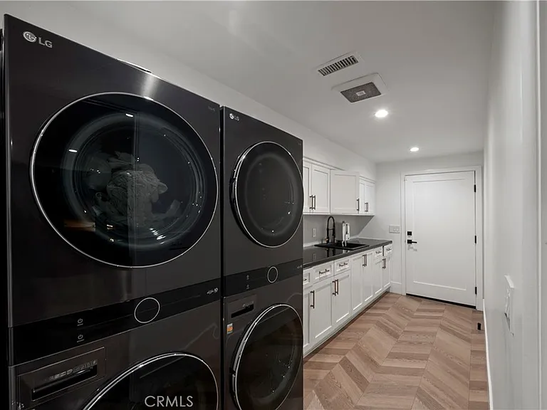 19432 Barrett Hill Cir — Photo 36