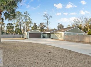 555 E Magnolia St, Jesup, GA 31546