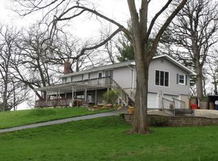 426 W Flagg Rd, Dixon, IL 61021