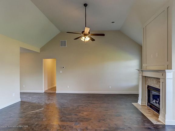 4th image of 2539 Woodcutter Dr