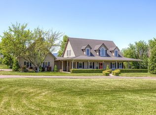 1760 Minear Rd, Medford, OR 97501