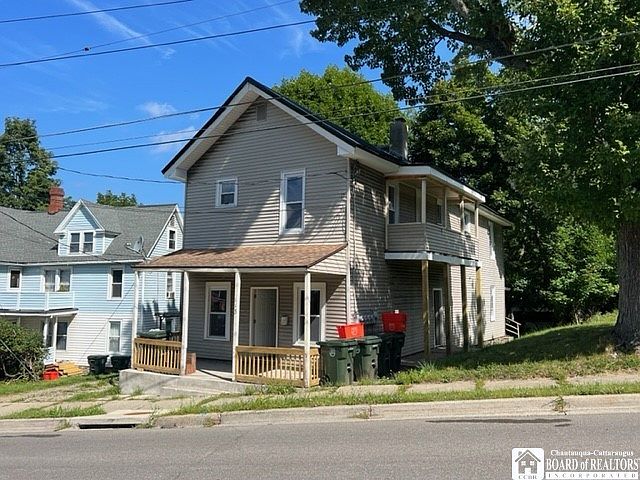 1st image of 113 Willard St