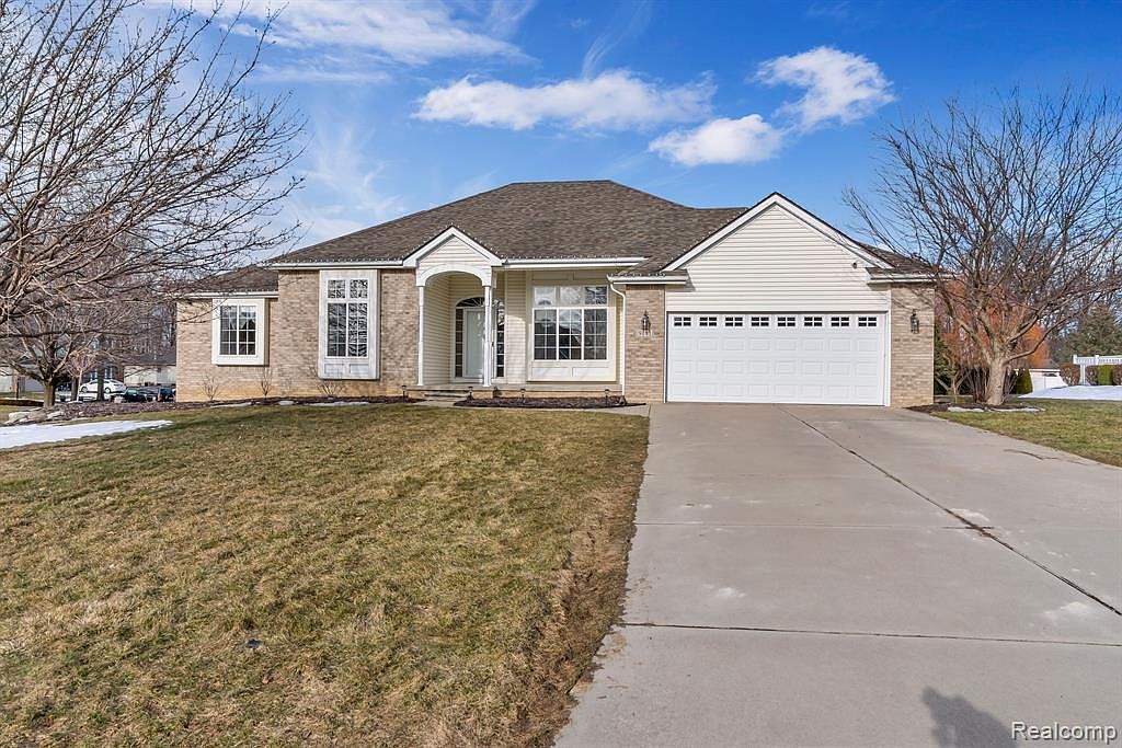 9141 Woodridge Dr, Davison, MI 48423 Zillow