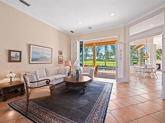 5th image of 2576 Tom Morris Dr
