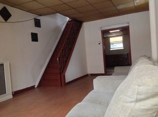 742 Tree St, Philadelphia, PA 19148