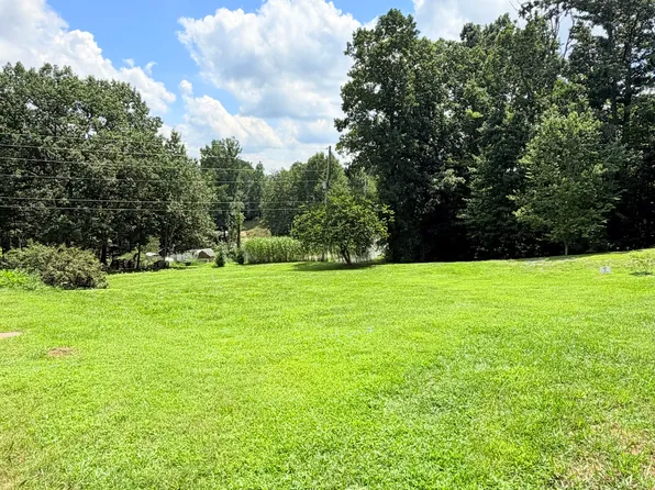 4828 Ponderosa Rd, Morganton, NC 28655