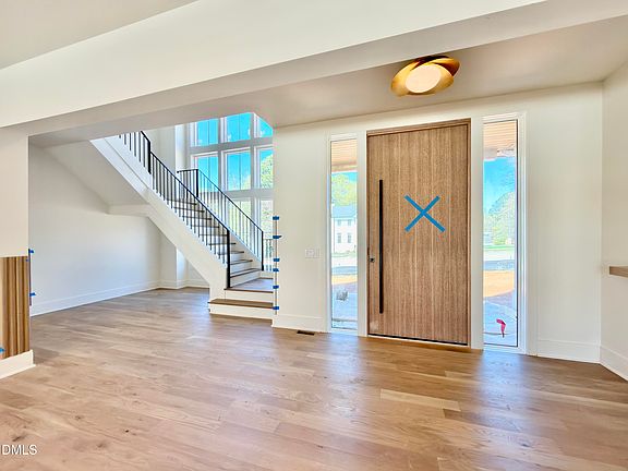 5th image of 7917 S Bridgewater Ct