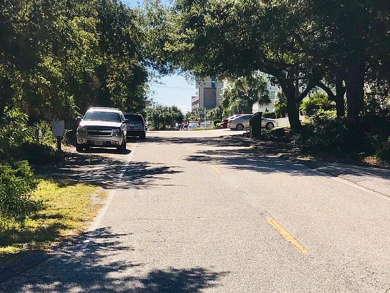 Less than 3 Blocks to Beach