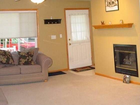 1st image of 1501 SE Deleware Ave APT 6