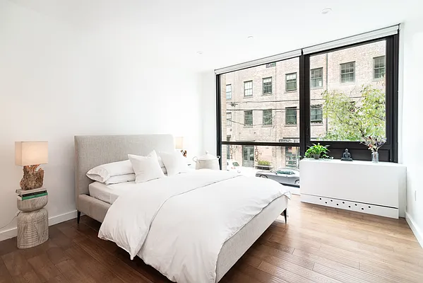 Sold by SERHANT. | media 6