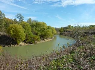 980 Cut Off Rd, Ennis, TX 75119