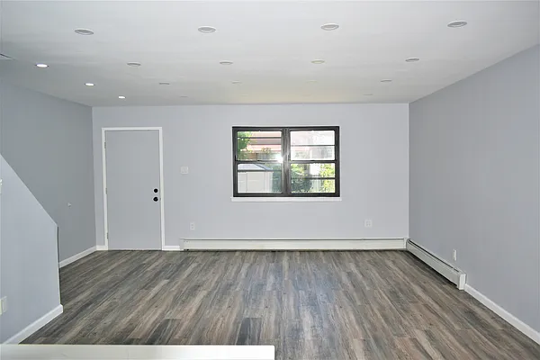 Sold by Great Success Realty | media 4