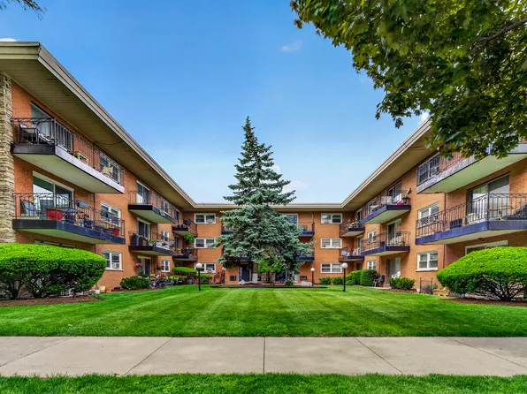 4730 N Kenneth Ave APT 1E, Chicago, IL 60630