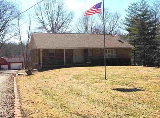 6155 Ferstel Rd, Newburgh, IN 47630