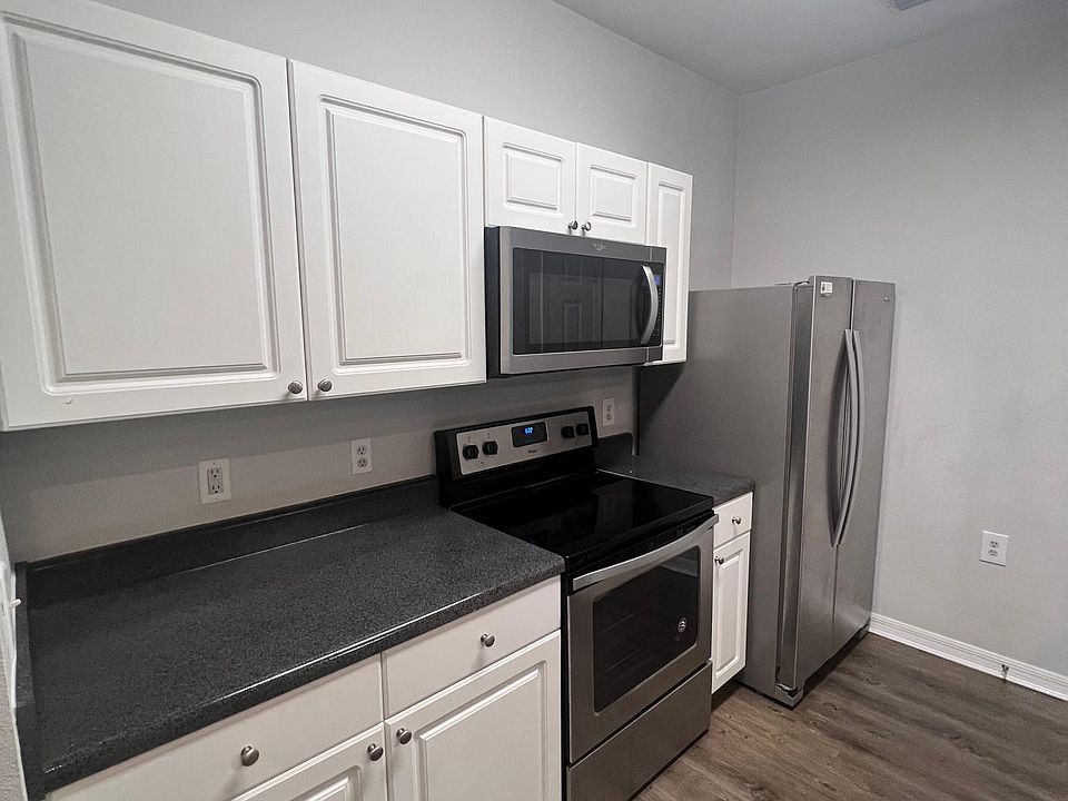 1st image of 1610 Raena Dr Unit 319